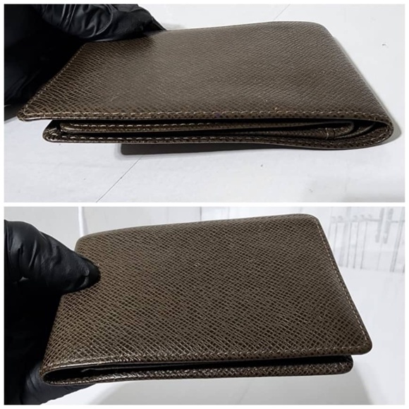 Authentic Louis Vuitton Taiga Bifold Wallet Brown - Picture 5 of 11